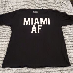 Black Miami AF men's tee size XL